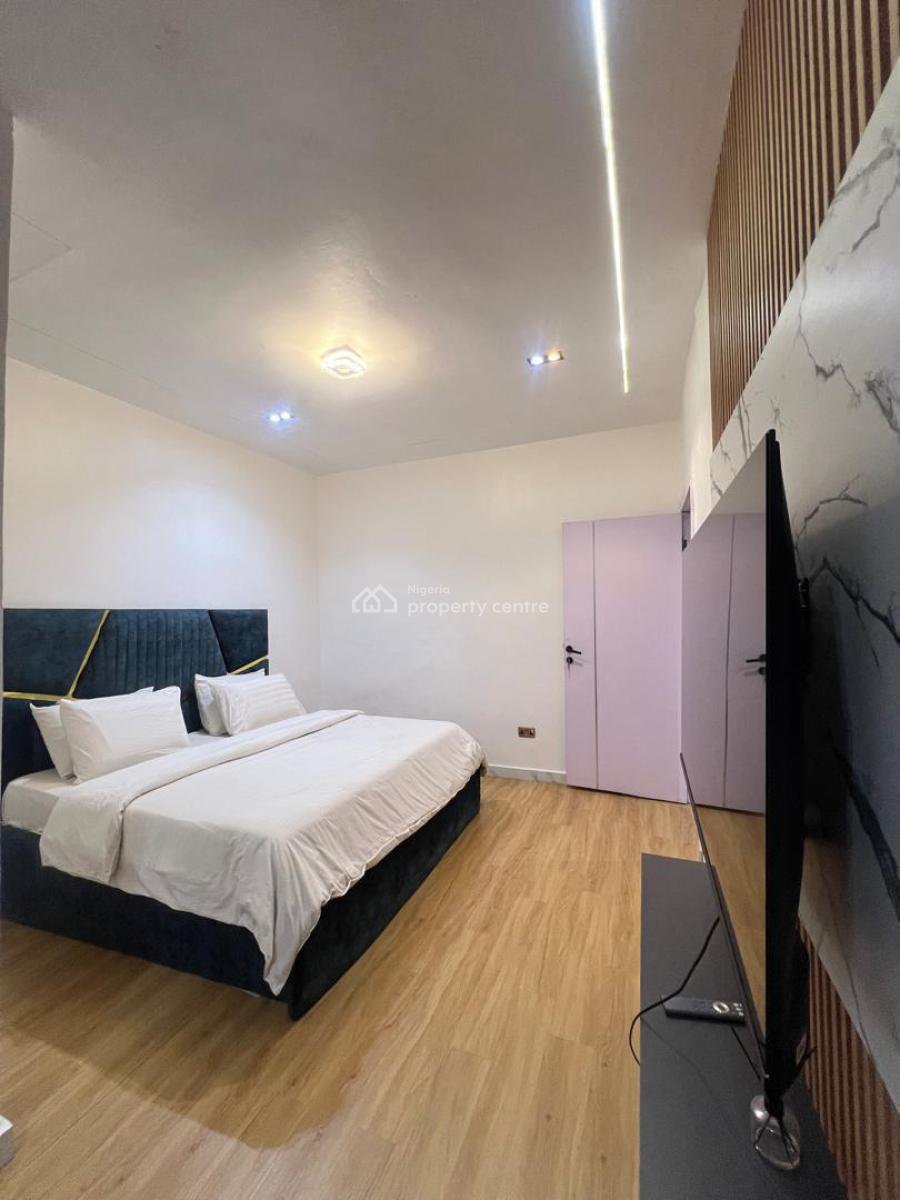 Furnished 2 Bedroom Apartment with Swimming Pool Suitable for Airbnb, Lekki Phase 1, Lekki, Lagos, Flat / Apartment for Rent