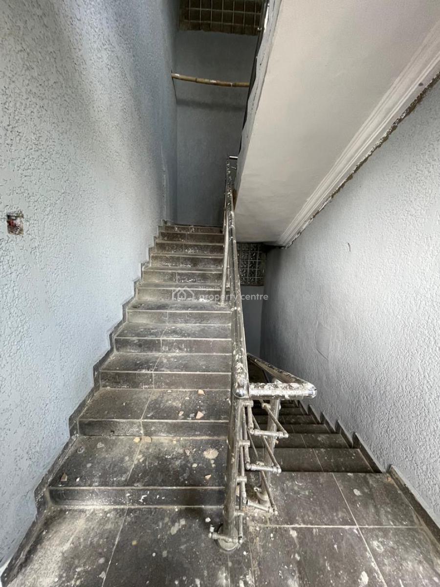 Newly Built 2 Bedroom Apartment in a Well Serene Environment, Alagomeji, Yaba, Lagos, House for Rent