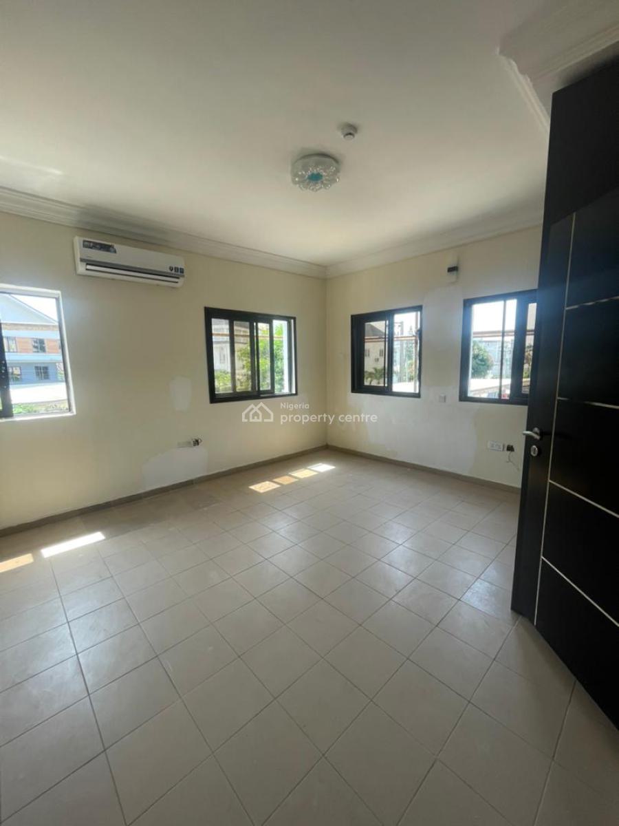 Multiple Units of Newly Built 3 Bedroom Apartment with Boys Quarter, Lekki Phase 1, Lekki, Lagos, Flat / Apartment for Rent