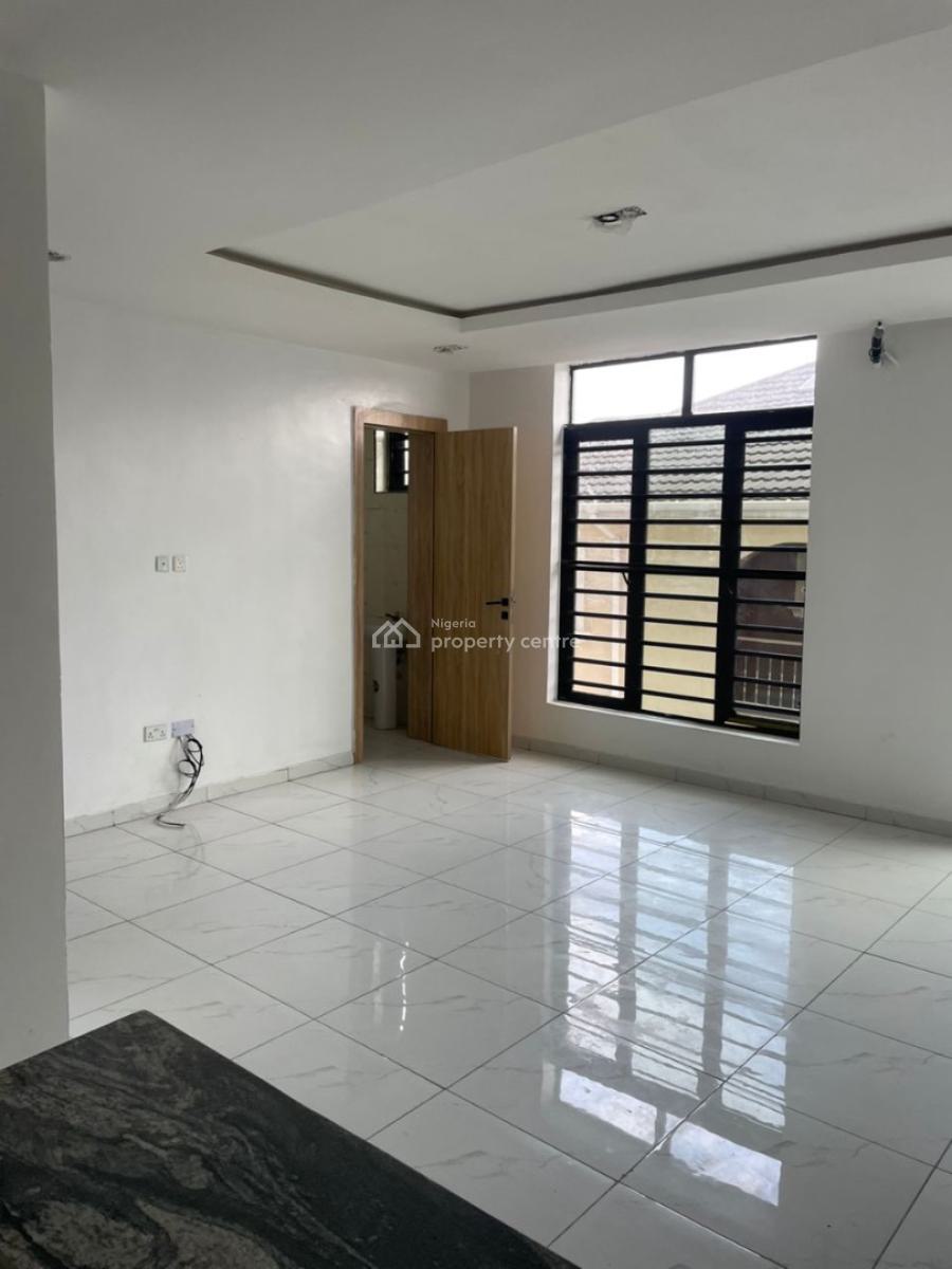 Aesthetically Pleasing , Newly Built 4 Bedroom Semi Detached Duplex Wi, Ikate, Lekki Phase 1, Lekki, Lagos, Block of Flats for Sale