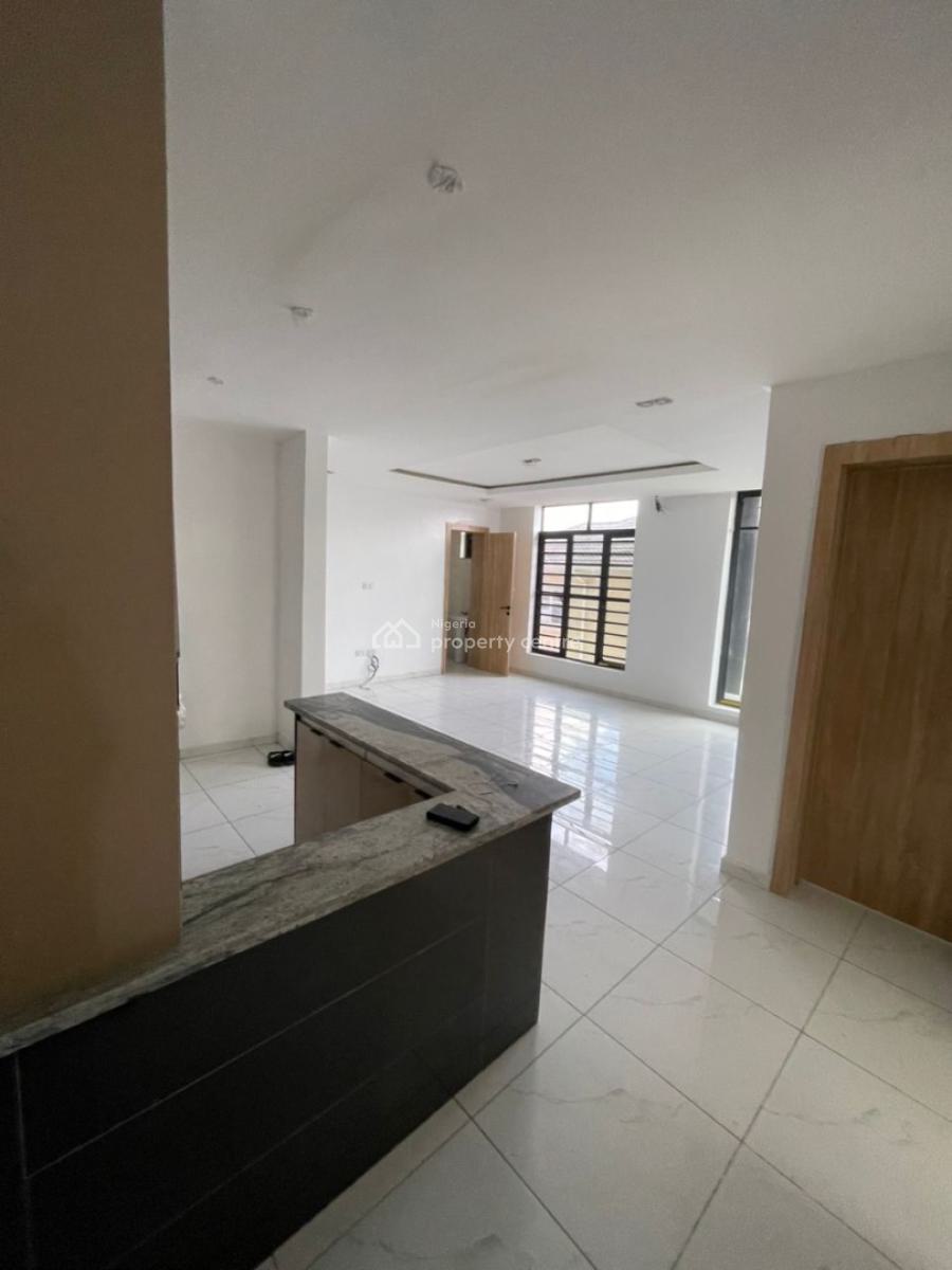 Aesthetically Pleasing , Newly Built 4 Bedroom Semi Detached Duplex Wi, Ikate, Lekki Phase 1, Lekki, Lagos, Block of Flats for Sale