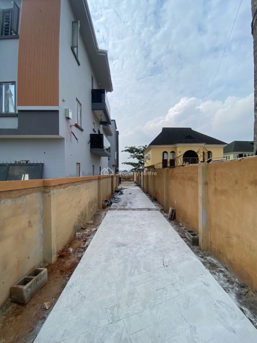 Stylish 5 Bedroom Duplex with Bq (2 Units), Gra Phase 1, Magodo, Lagos, Detached Duplex for Sale
