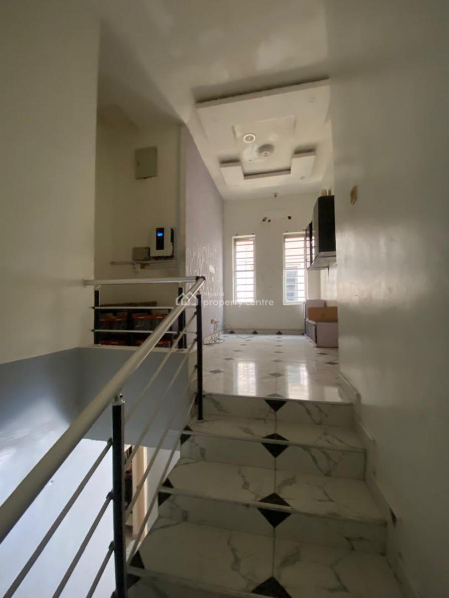 4 Bedroom Semi Detached, Ologolo, Lekki, Lagos, Semi-detached Duplex for Rent