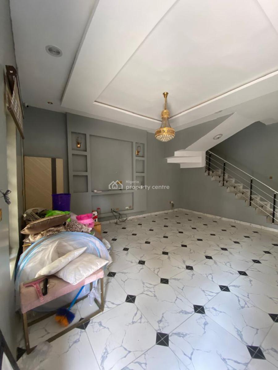 4 Bedroom Semi Detached, Ologolo, Lekki, Lagos, Semi-detached Duplex for Rent