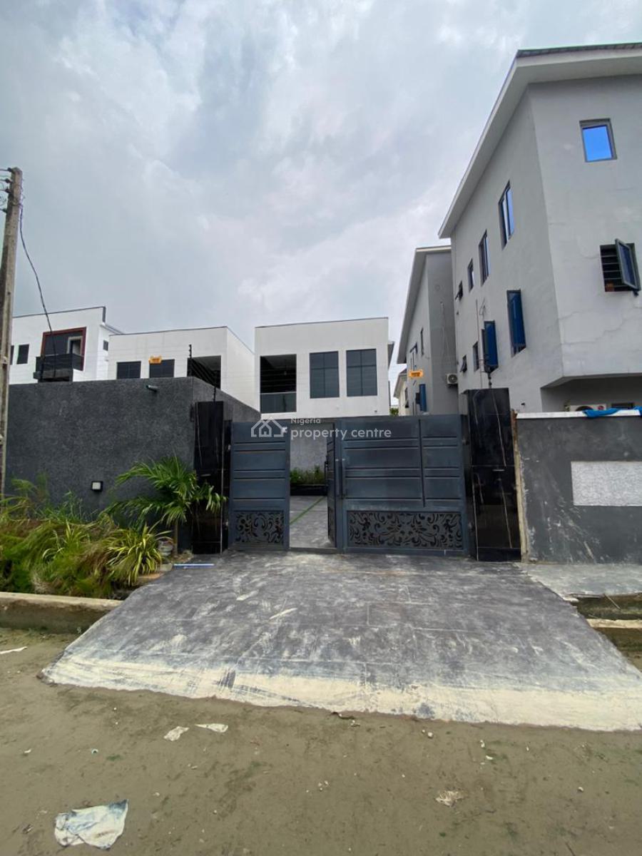 5 Bedroom Detached Duplex with Bq, Ologolo, Lekki, Lagos, Detached Duplex for Sale