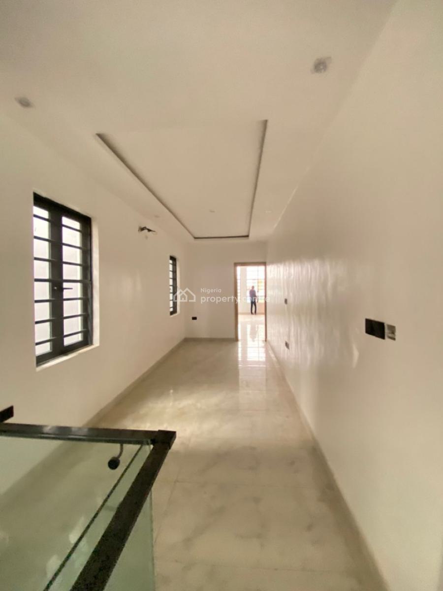 5 Bedroom Detached Duplex with Bq, Ologolo, Lekki, Lagos, Detached Duplex for Sale