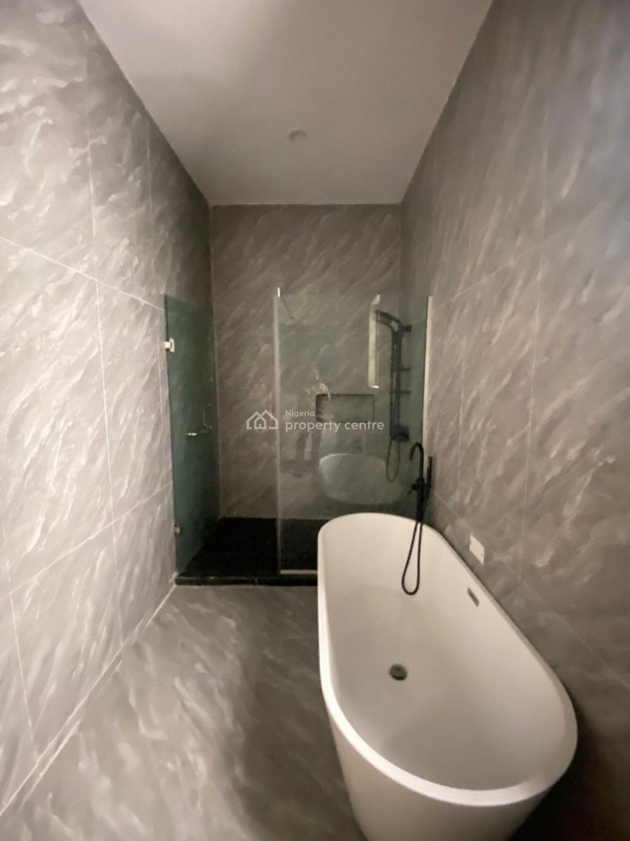 5 Bedroom Detached Duplex with Bq, Ologolo, Lekki, Lagos, Detached Duplex for Sale