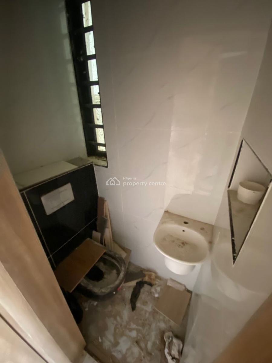 Premium 5 Bedroom Duplex with Bq (4units), Gra Phase 1, Magodo, Lagos, Detached Duplex for Sale