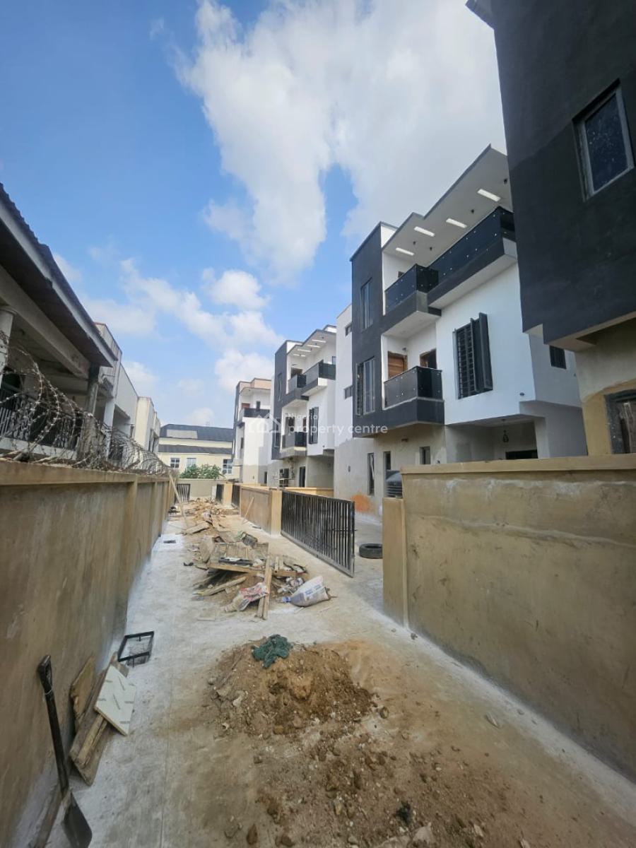 Premium 5 Bedroom Duplex with Bq, Gra Phase 1, Magodo, Lagos, Detached Duplex for Sale