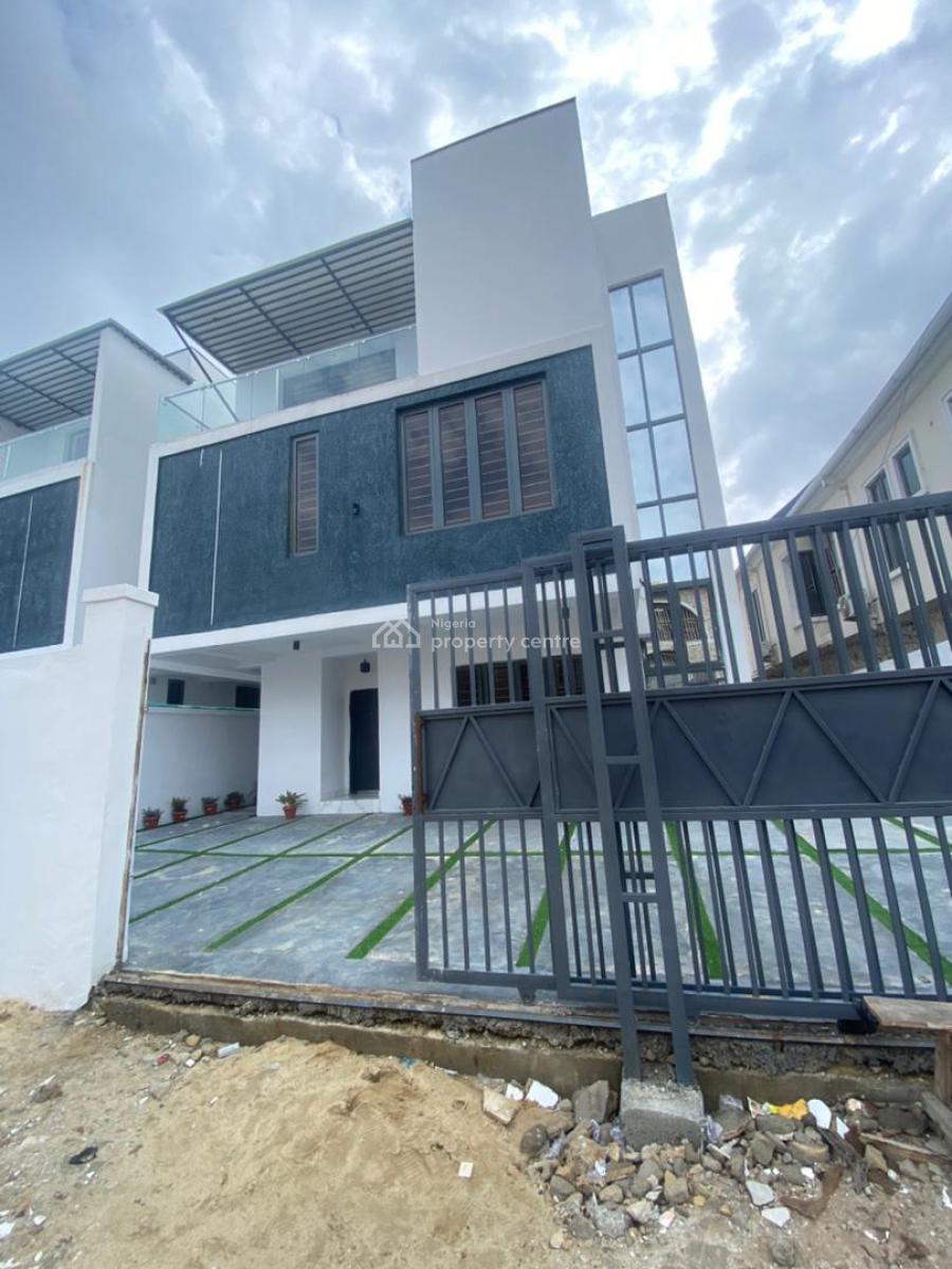 Luxury 4 Bedroom Semi Detached Duplex with a Rooftop, Ologolo, Lekki, Lagos, Semi-detached Duplex for Sale