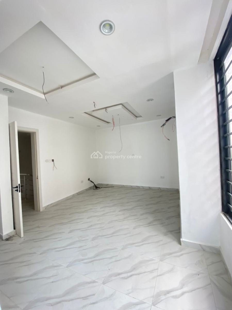 4 Bedroom Terrace Duplex, Ologolo, Lekki, Lagos, Terraced Duplex for Sale