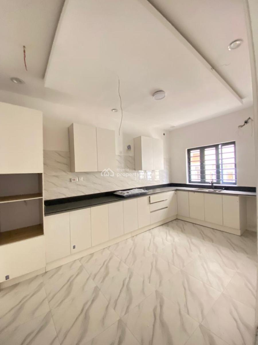 4 Bedroom Terrace Duplex, Ologolo, Lekki, Lagos, Terraced Duplex for Sale