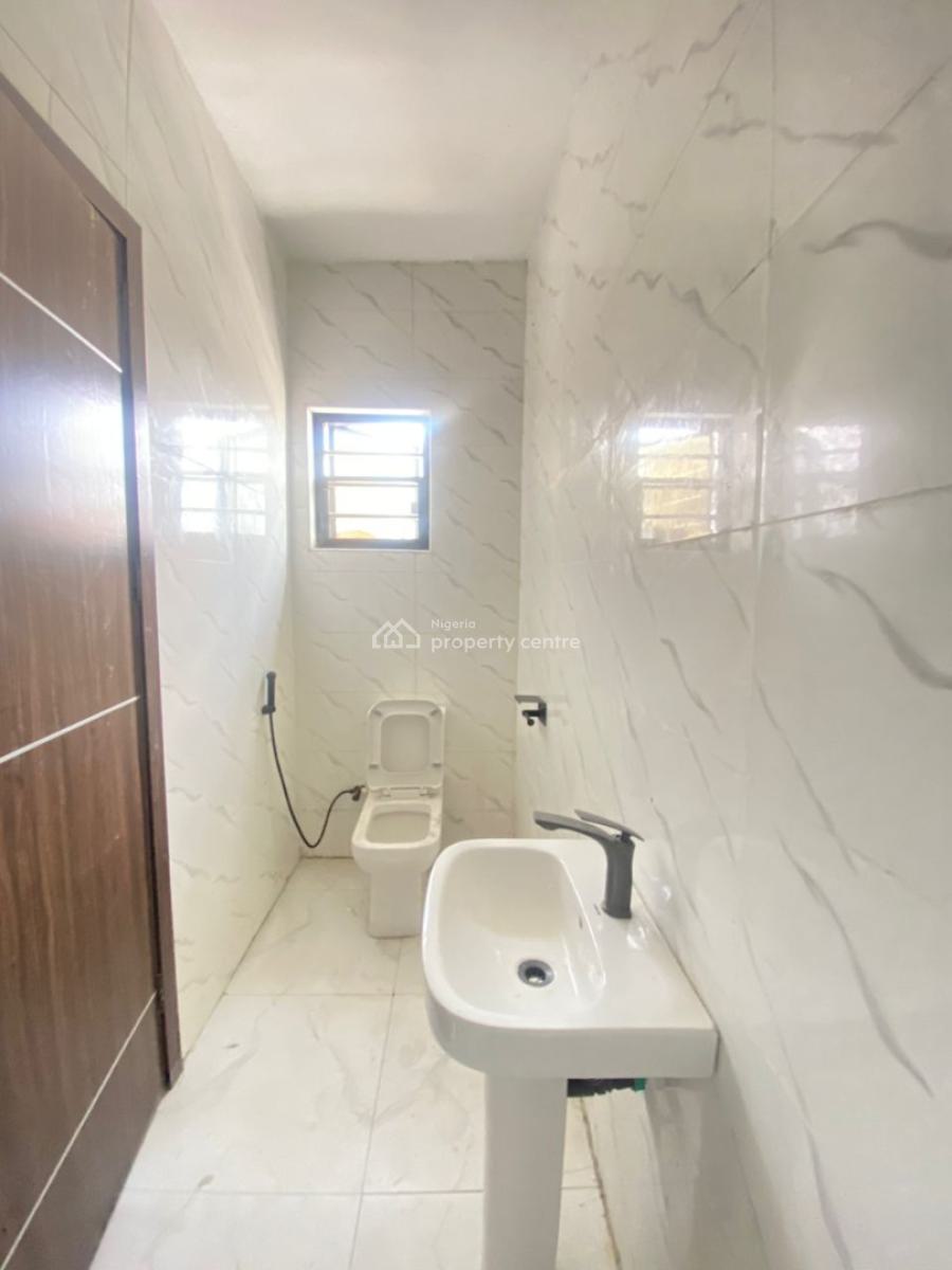 Spacious 2 Bedroom Apartment, Igbo Efon, Lekki, Lagos, Block of Flats for Sale