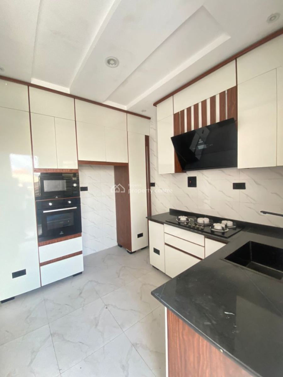 Spacious 2 Bedroom Apartment, Igbo Efon, Lekki, Lagos, Block of Flats for Sale