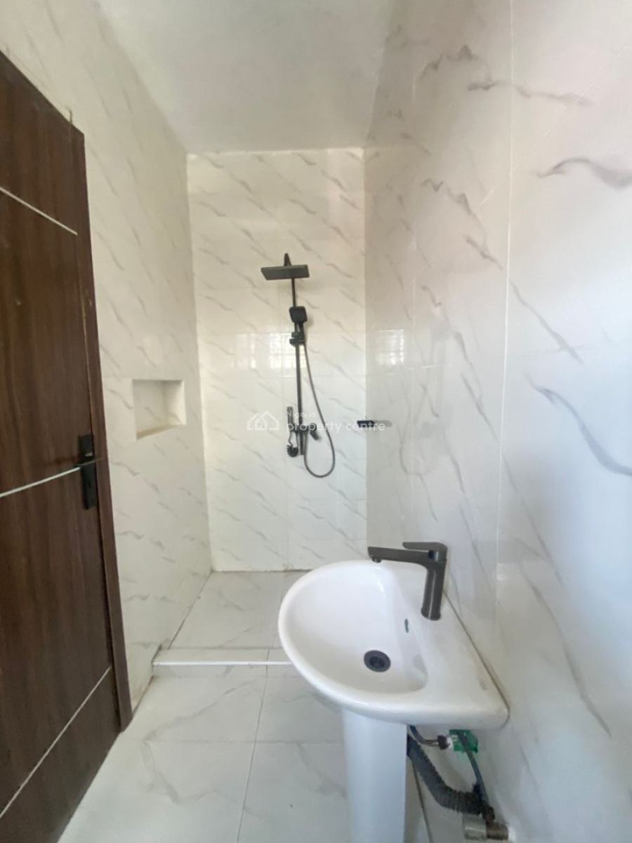 Spacious 2 Bedroom Apartment, Igbo Efon, Lekki, Lagos, Block of Flats for Sale