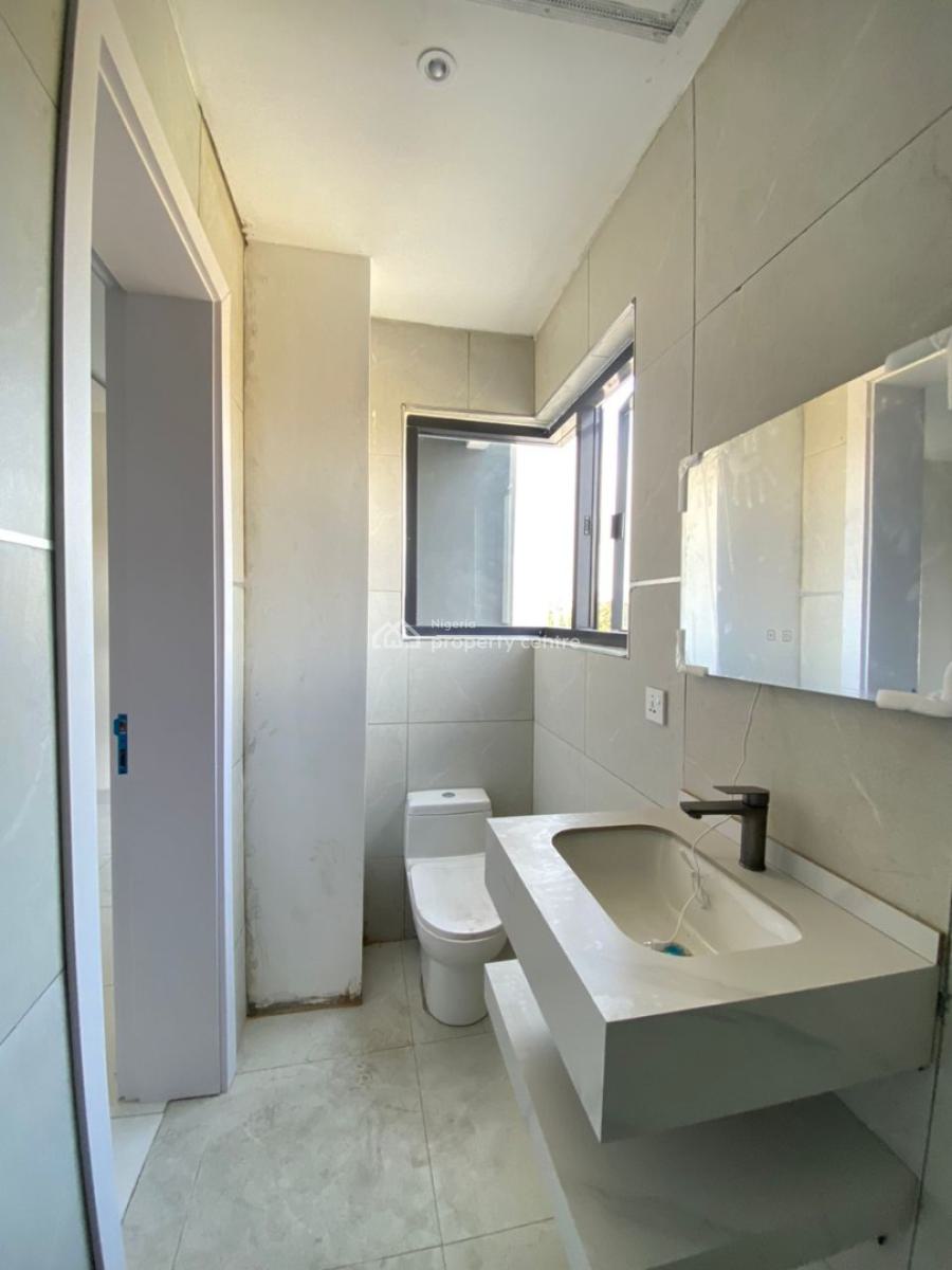 Newly Built 2 Bedroom Apartment, Ikate, Lekki, Lagos, Block of Flats for Sale