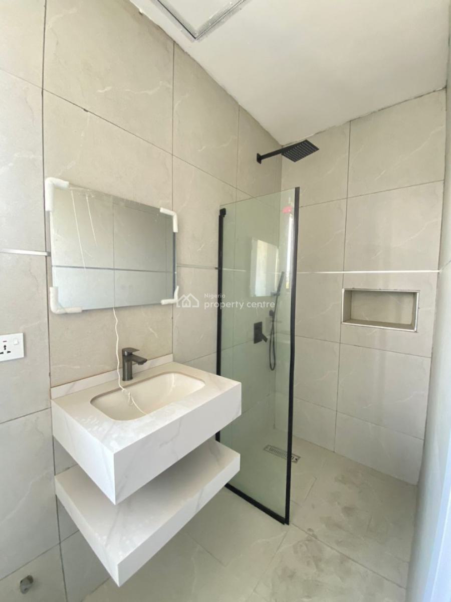 Newly Built 2 Bedroom Apartment, Ikate, Lekki, Lagos, Block of Flats for Sale