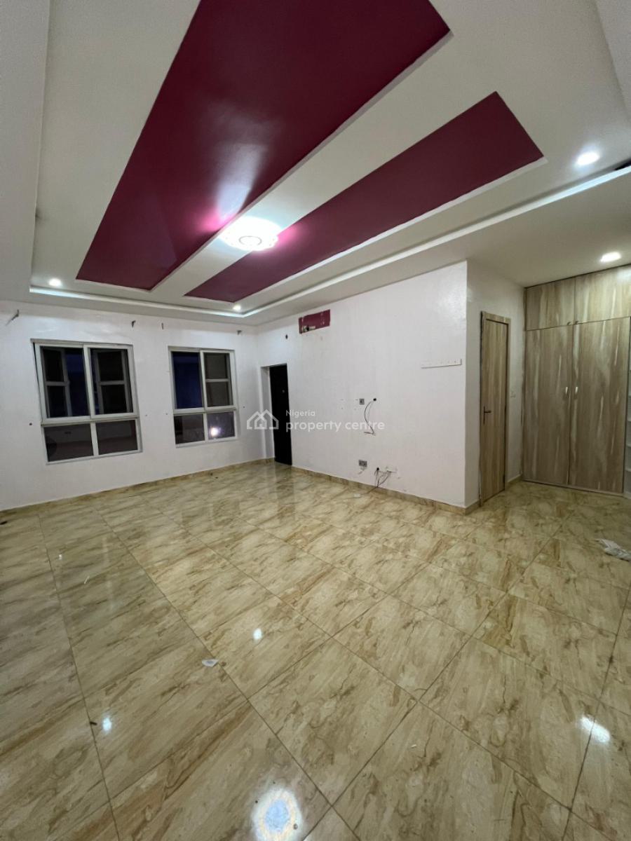 Spacious Master Bedroom in a Serviced Estate, Victoria Bay Estate,  Orchid Road Eleganza Bustop Lekki Lagos, Lekki Phase 2, Lekki, Lagos, Self Contain (single Rooms) for Rent