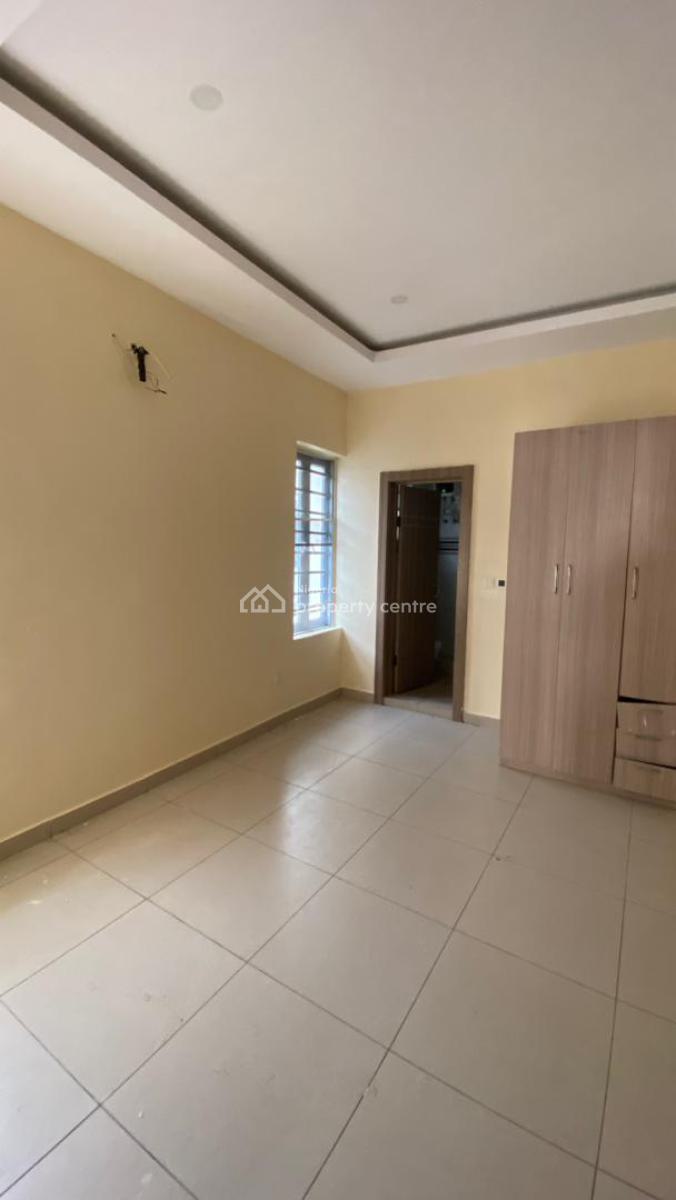 Spacious 4bedroom Semi Detached Duplex with Bq, Access Coded Estate at Chevron Lekki. Self Compound Self Service, Lekki Phase 2, Lekki, Lagos, Semi-detached Duplex for Rent