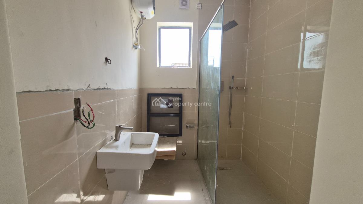 Brand New 2 Bedroom Apartment, Lekki Phase 1, Lekki, Lagos, Flat / Apartment for Sale