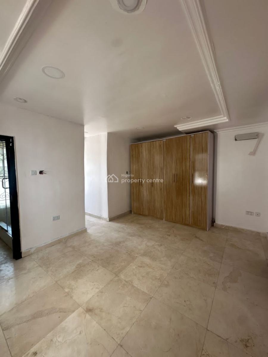 1 Bedroom Apartment, Lekki Phase 1, Lekki, Lagos, Flat / Apartment for Rent