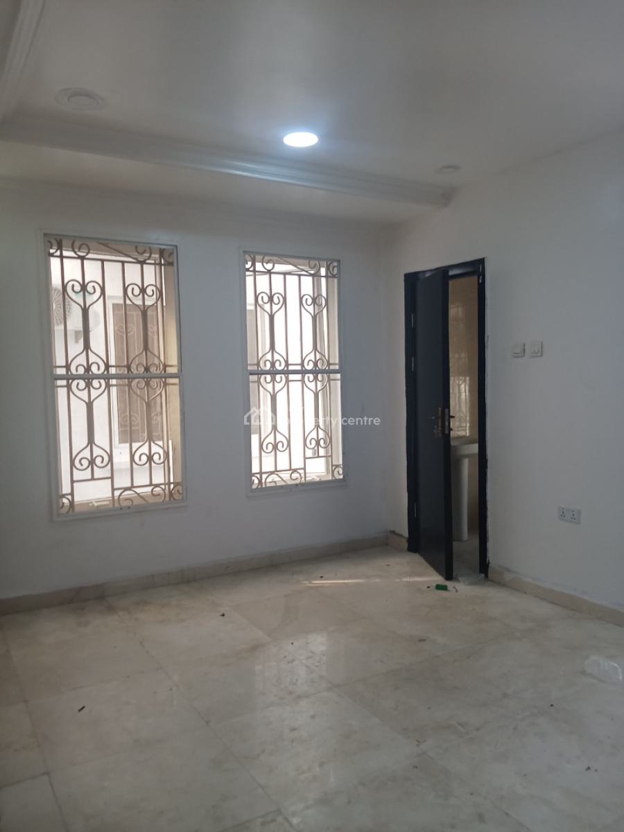 Newly Refurbished 3 Bedroom  Fully Serviced Apartment, Lekki Phase 1, Lekki, Lagos, Flat / Apartment for Rent
