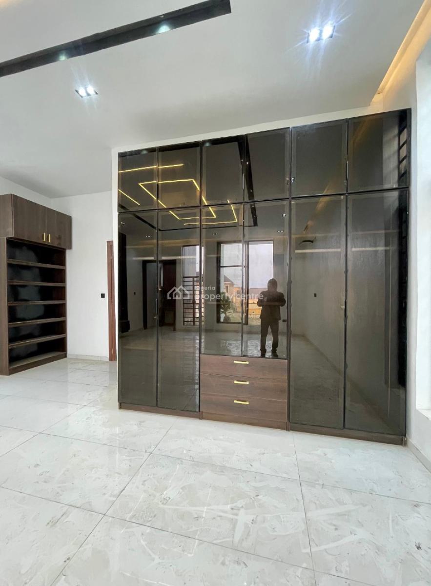 Magnificent Luxury 5 Bedroom Duplex with Bq, Ikoyi, Lagos, Detached Duplex for Sale