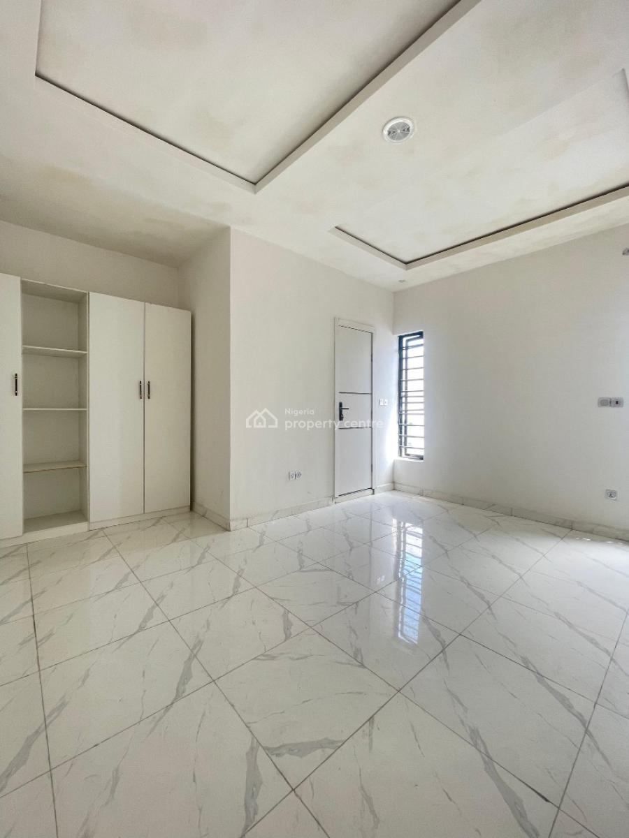 Distinguishing 4 Bedroom Terrace Duplex with Bq, Ikota, Lekki, Lagos, Terraced Duplex for Sale