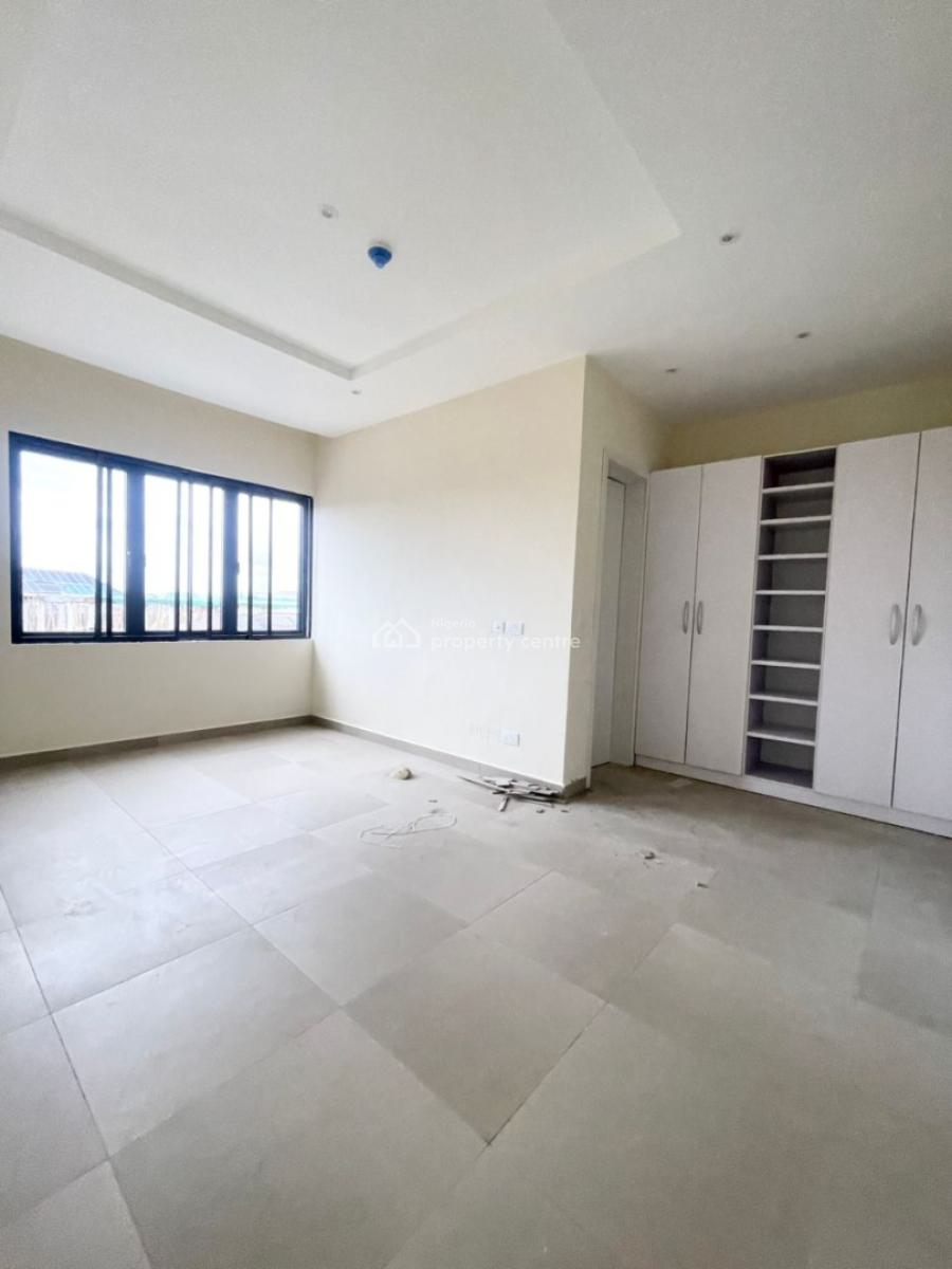 3 Bedroom Apartment with Gym, Swimming Pool and Elevator, Lekki Phase 1, Lekki, Lagos, Flat / Apartment for Sale