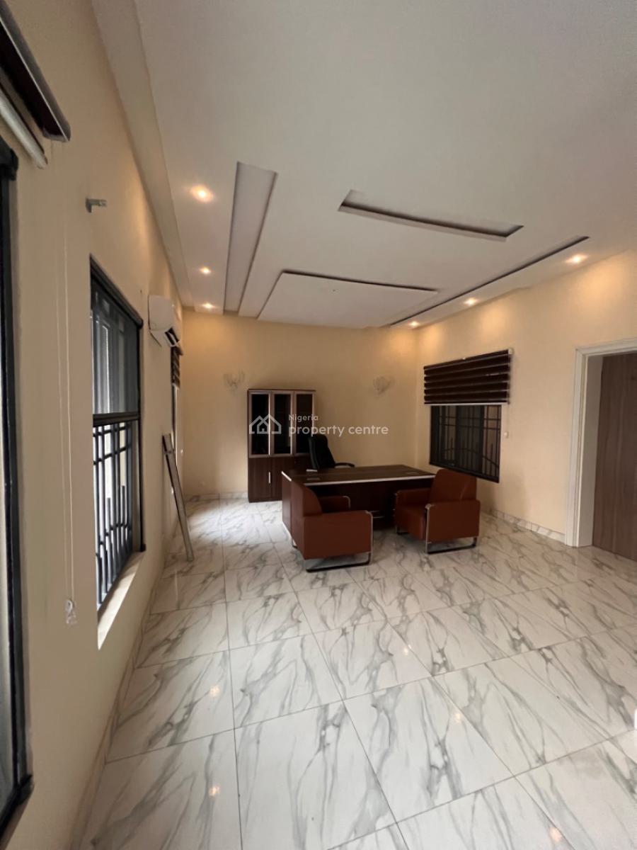 Exquisitely Finished 4 Bedroom Privately Gated Terraced Duplex with Bq, Guzape District, Abuja, Terraced Duplex for Rent