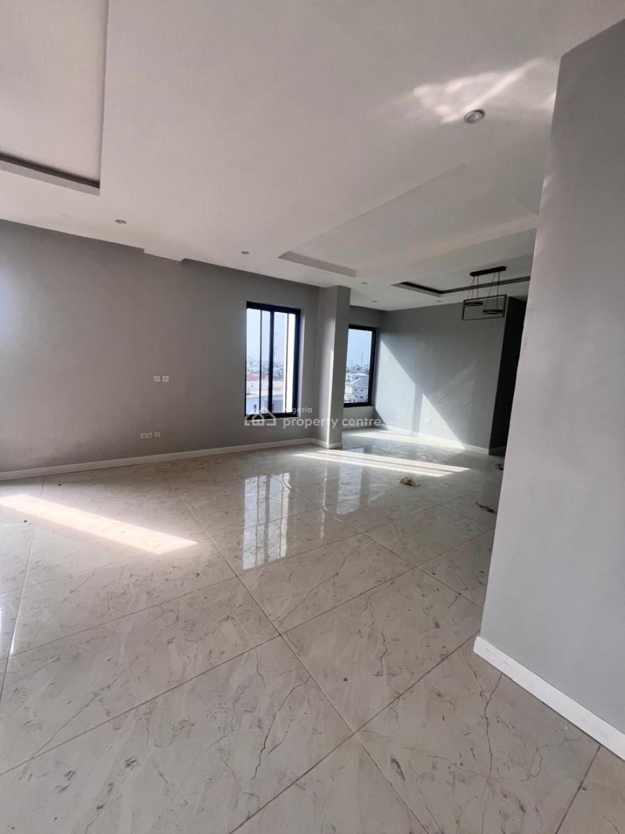 4 Bedroom Maisonette with Swimming Pool and Gym, Lekki Phase 1, Lekki, Lagos, Flat / Apartment for Rent