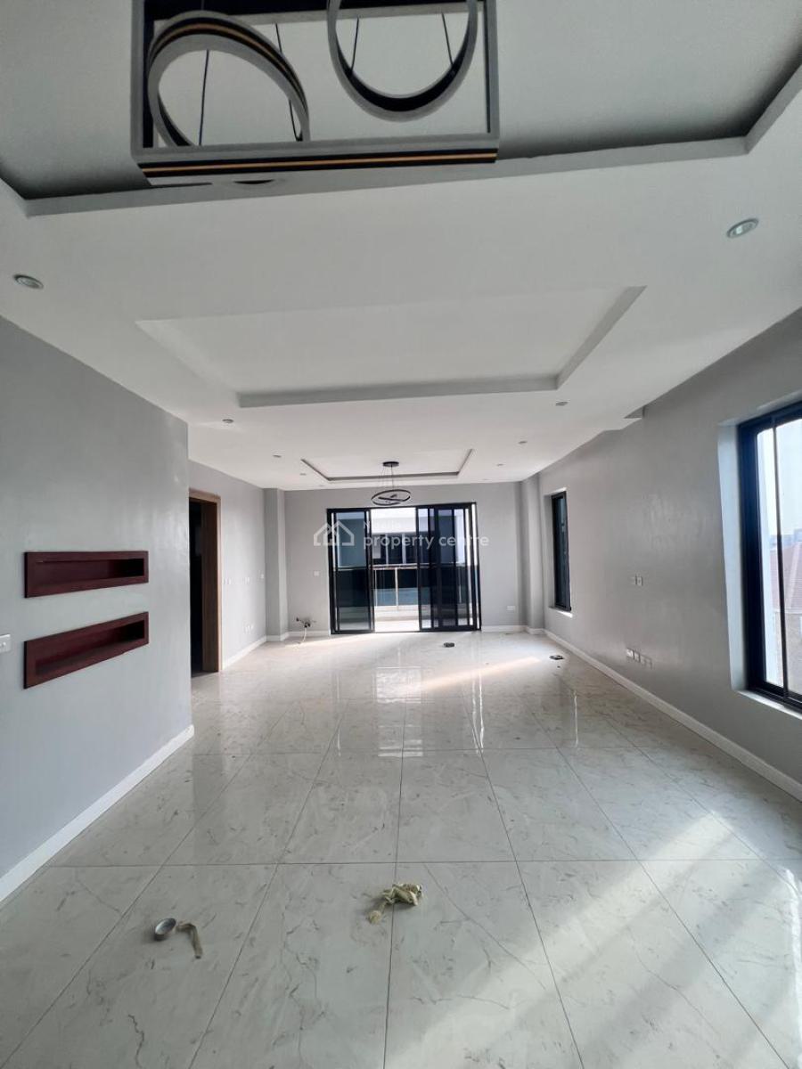 4 Bedroom Maisonette with Swimming Pool and Gym, Lekki Phase 1, Lekki, Lagos, Flat / Apartment for Rent