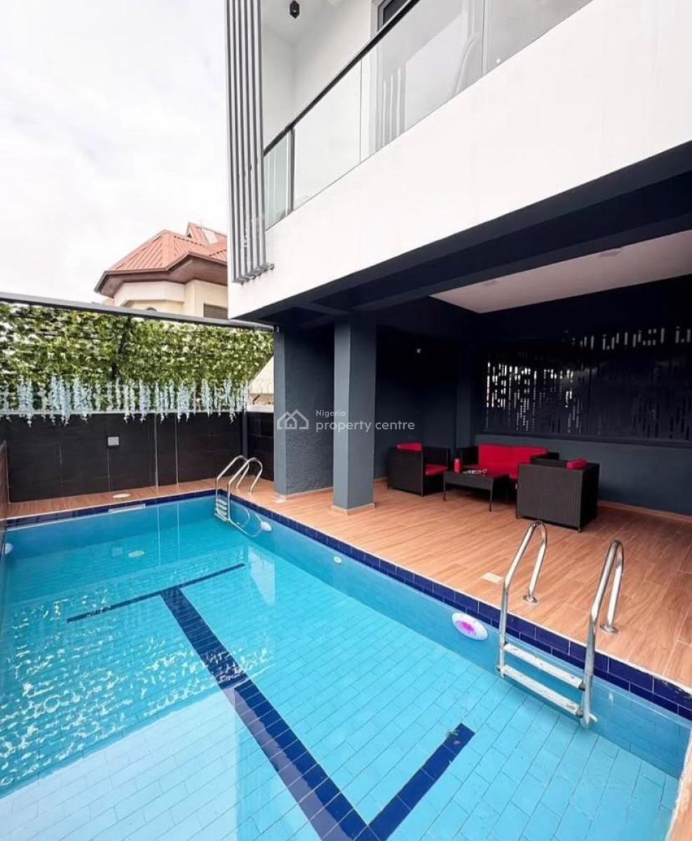 3 Bedroom Apartment with Swimming Pool, Lekki Phase 1, Lekki, Lagos, Flat / Apartment for Rent