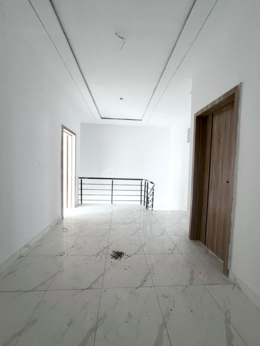 Luxury 4 Bedroom Semi-detached Duplex with Bq in a Secure Estate, Vgc, Lekki, Lagos, Semi-detached Duplex for Sale