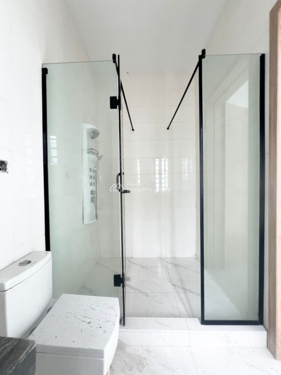 Luxury 4 Bedroom Semi-detached Duplex with Bq in a Secure Estate, Vgc, Lekki, Lagos, Semi-detached Duplex for Sale