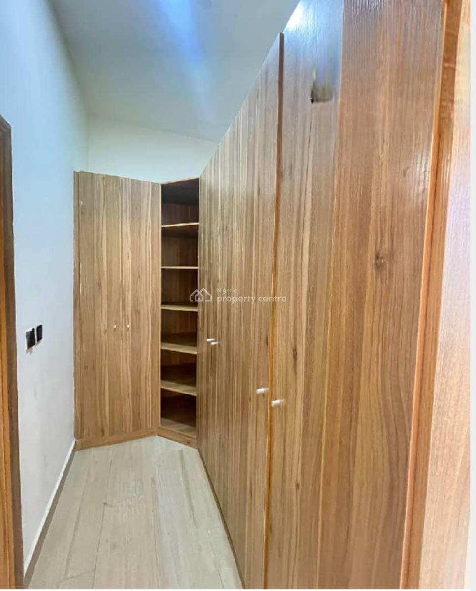 3 Bedroom Apartment with Boys Quarters, Elevator, Gym & Swimming Pool, Victoria Island (vi), Lagos, Flat / Apartment for Rent