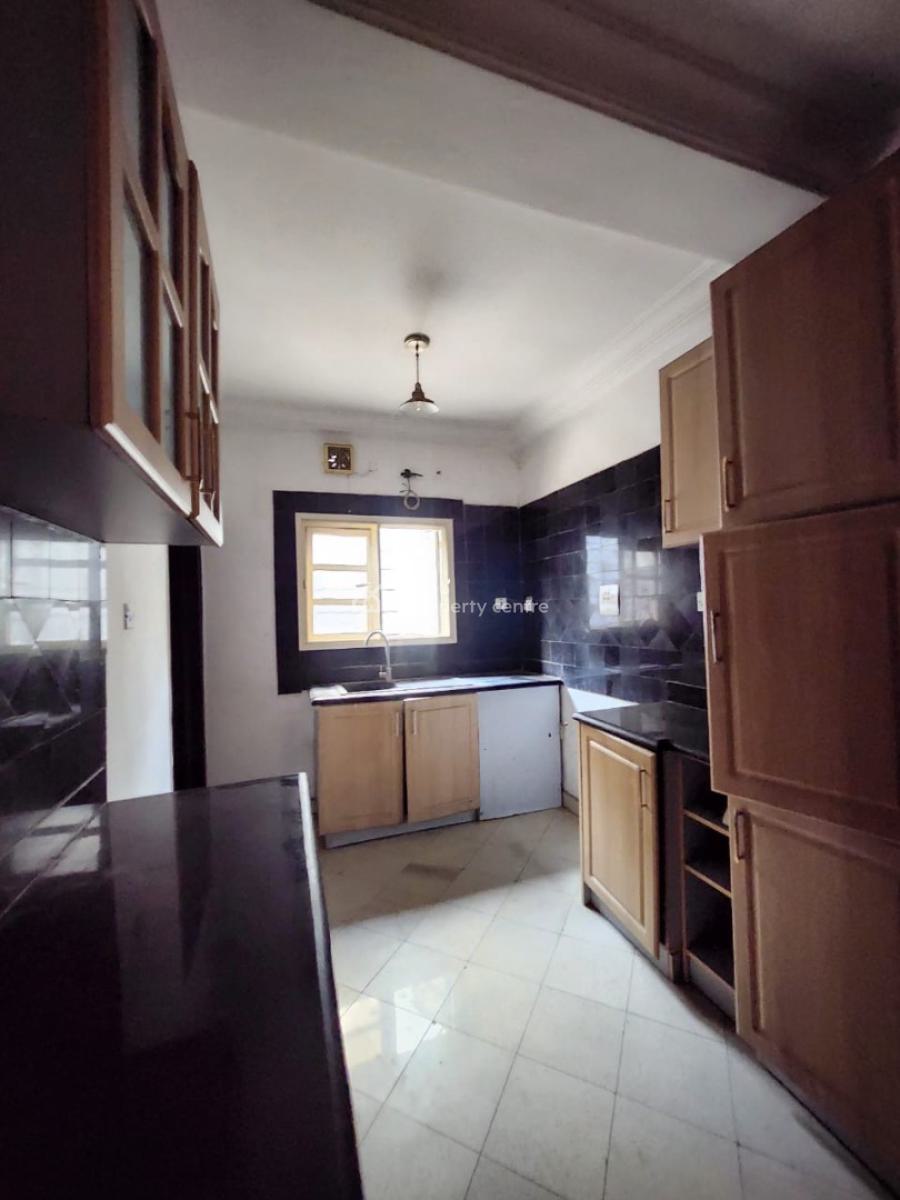 Very Sweet and Lovely Well Maintained Service 3bed with Bq, Osapa London, Osapa, Lekki, Lagos, Flat / Apartment for Rent