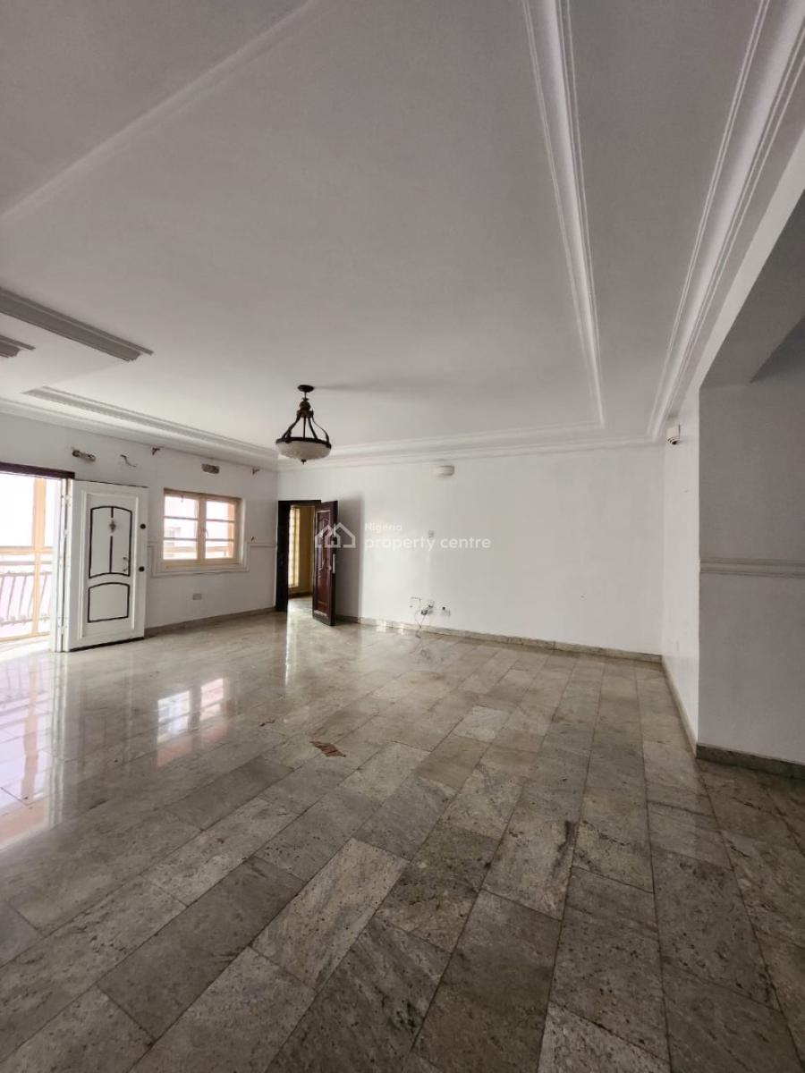 Very Sweet and Lovely Well Maintained Service 3bed with Bq, Osapa London, Osapa, Lekki, Lagos, Flat / Apartment for Rent