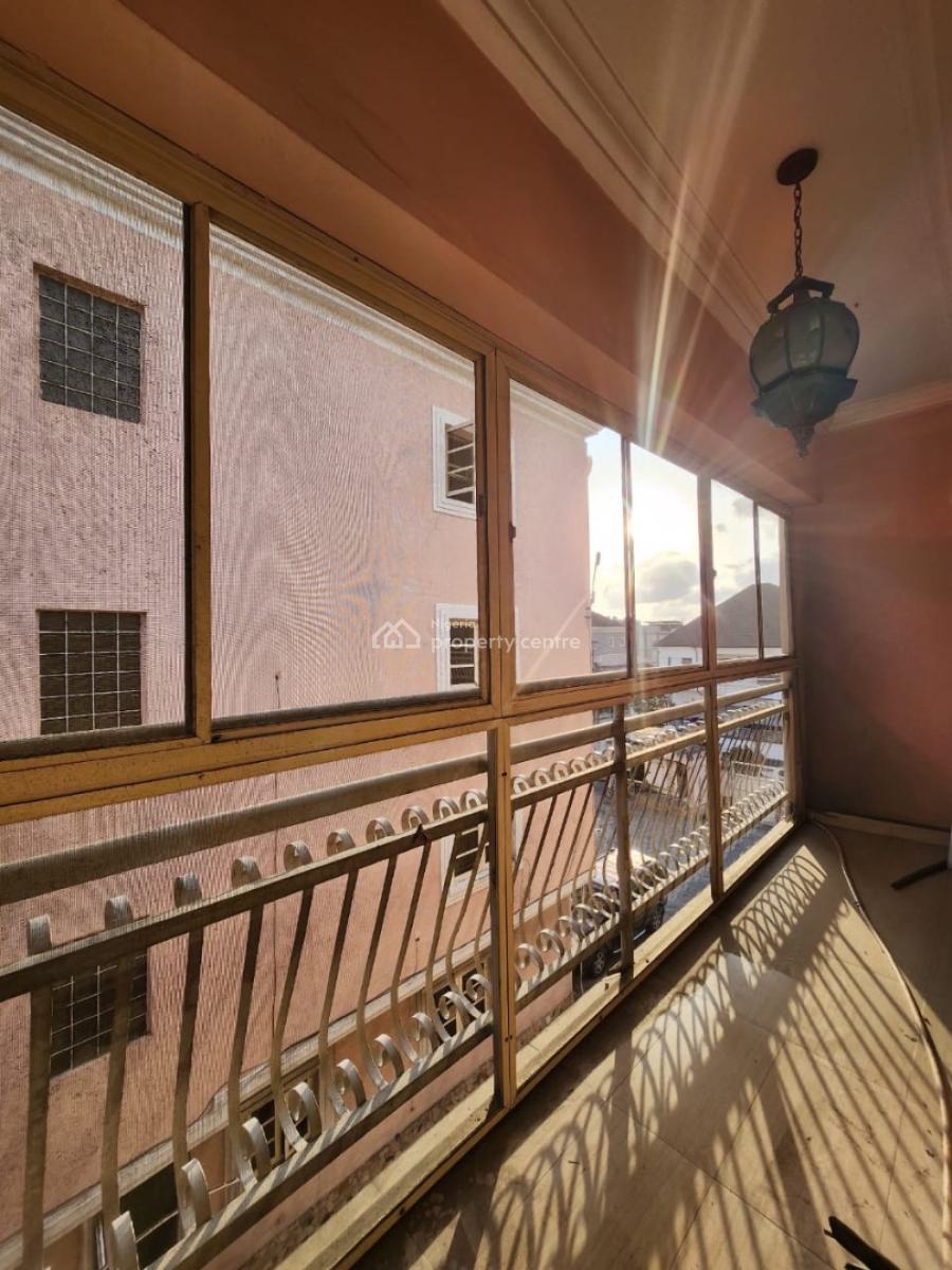 Very Sweet and Lovely Well Maintained Service 3bed with Bq, Osapa London, Osapa, Lekki, Lagos, Flat / Apartment for Rent