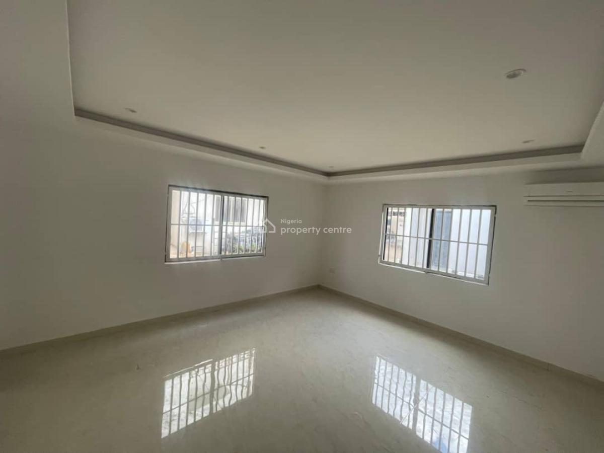 Strategic 2 Bedroom Bungalow for Commercial Use, Ademola Adetokunbo, Wuse 2, Abuja, Detached Bungalow for Rent