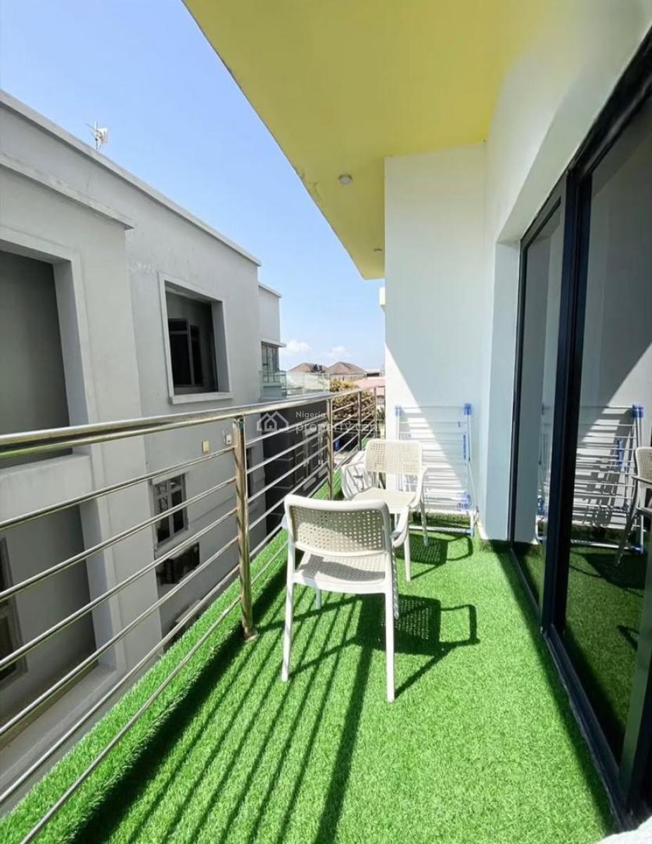 Fully Furnished 1 Bedroom Apartment with Elevator, Lekki Phase 1, Lekki, Lagos, Flat / Apartment for Rent