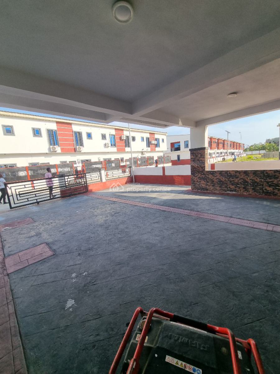 Exquisite 4-bedroom Semi-detached Duplex, Ikota, Lekki, Lagos, Semi-detached Duplex for Sale