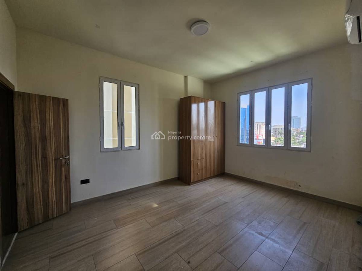 Luxury 3 Bedroom Apartment with Bq, Elevator,swimming Pool,gym., Off Adeola Odeku Street, Victoria Island (vi), Lagos, Flat / Apartment for Rent