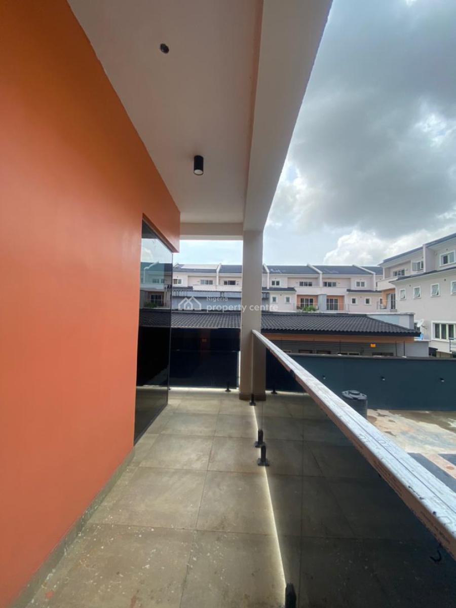 Ready to Move in 3 Bedroom Luxury Apartment with Swimming Pool, Lekki Phase 1, Lekki, Lagos, Flat / Apartment for Sale