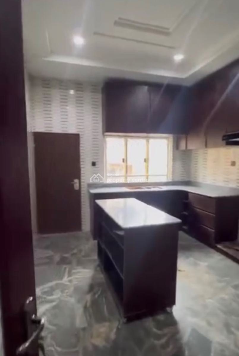 Luxury 4bedroom En-suite Duplex + 2units Bq+ Large Space+ Car Park, Apo, Wumba, Abuja, Detached Duplex for Sale