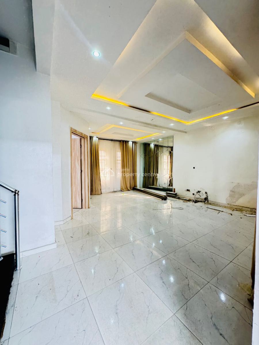 Spacious 3bedroom Terraced Duplex  Available 110m, Orchid Road, Lekki, Lagos, Terraced Duplex for Sale