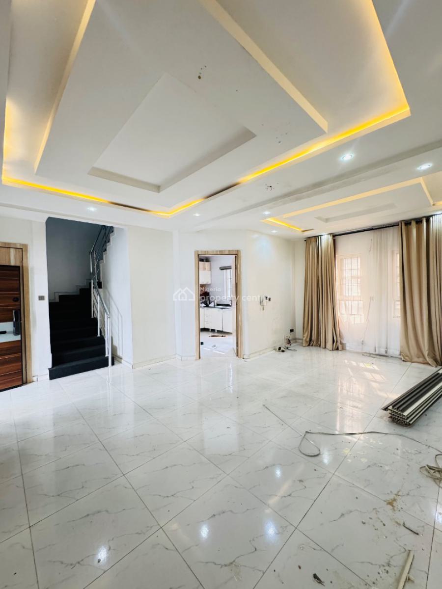 Spacious 3bedroom Terraced Duplex  Available 110m, Orchid Road, Lekki, Lagos, Terraced Duplex for Sale