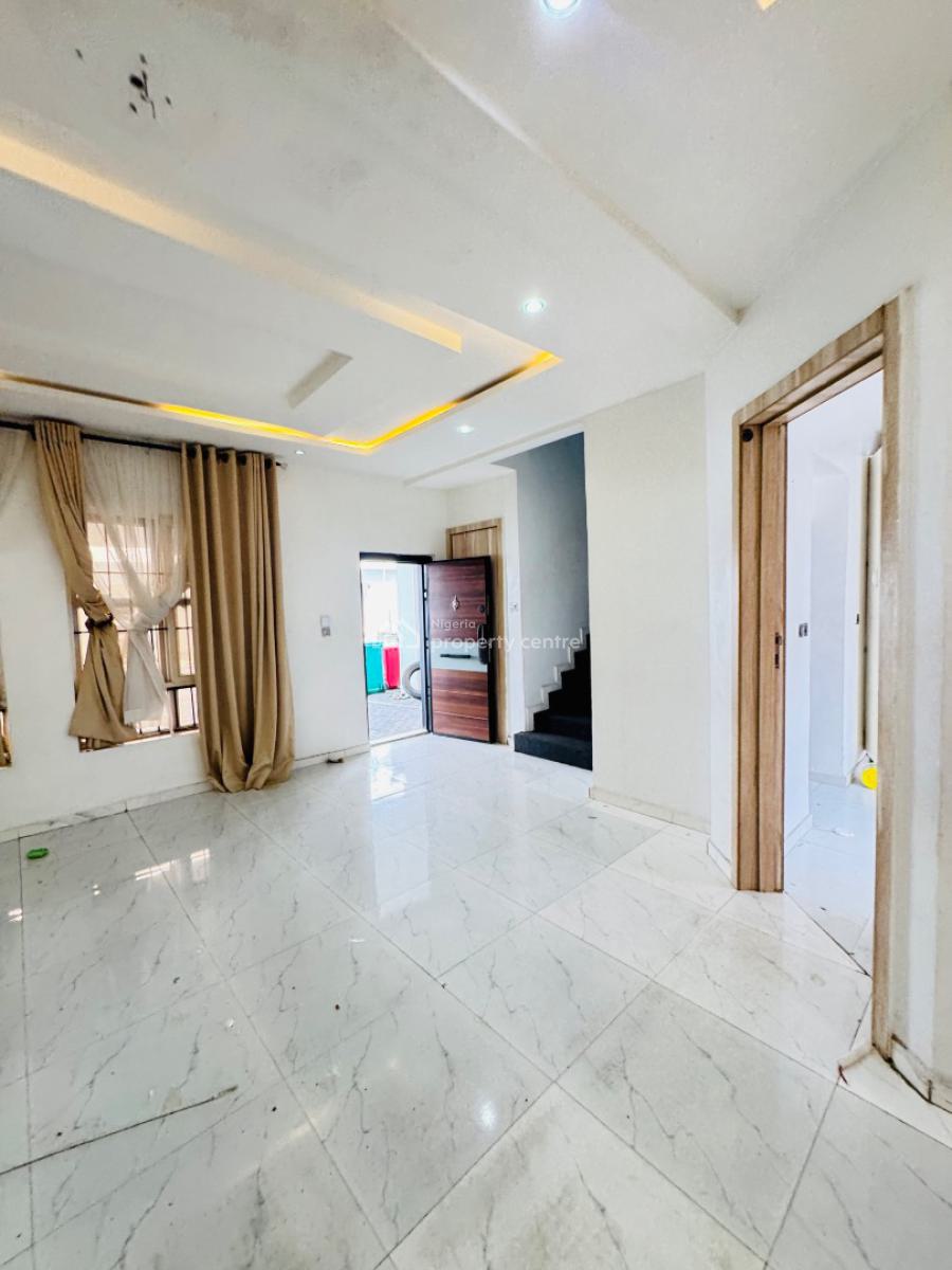 Spacious 3bedroom Terraced Duplex  Available 110m, Orchid Road, Lekki, Lagos, Terraced Duplex for Sale