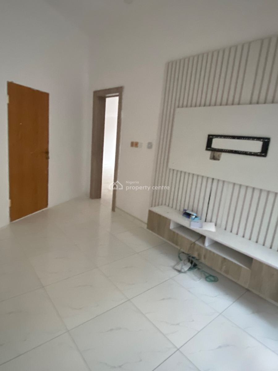 Luxury Elegant Mini Flat Chevron, Chevron Alternative Drive , Iin Secured Estate, Lekki, Lagos, Mini Flat (room and Parlour) for Rent