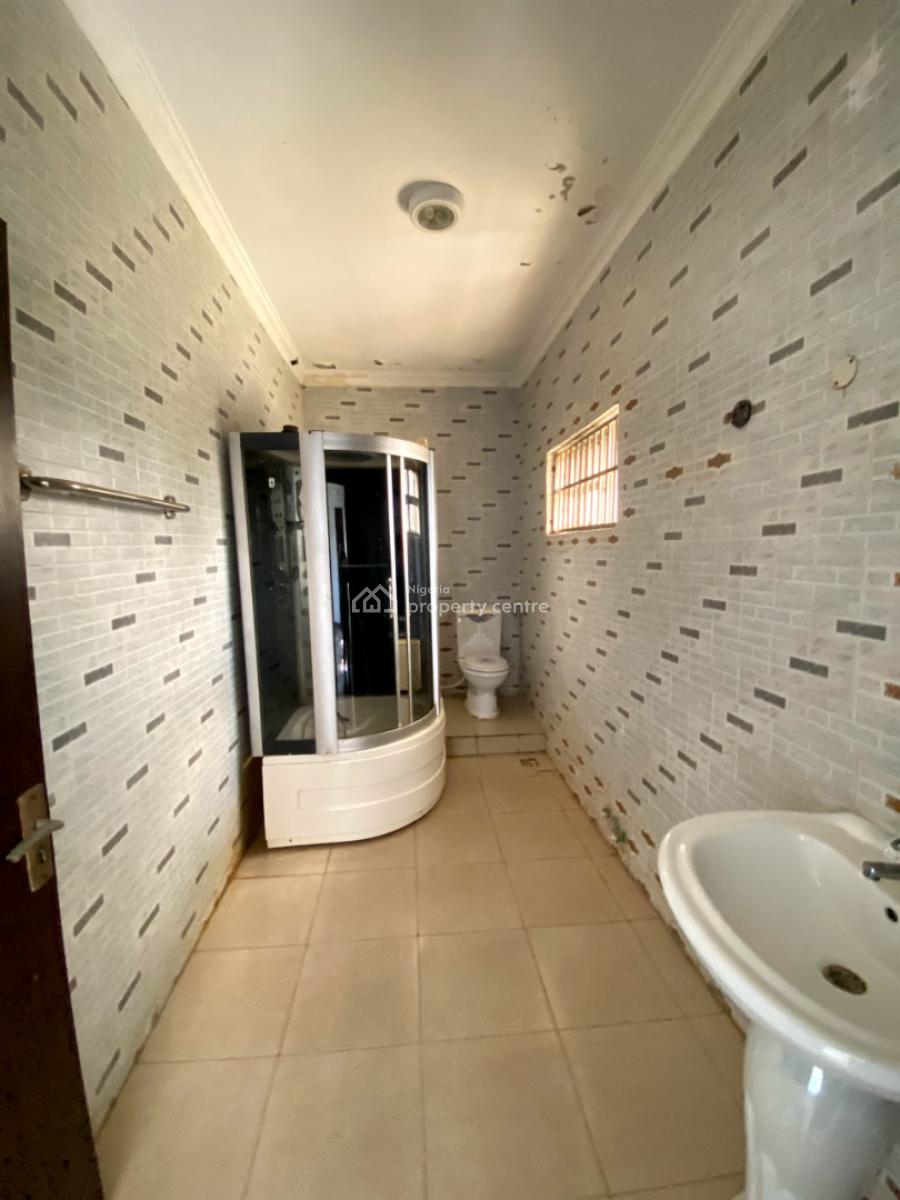 Lovely 3 Bedroom Apartment in a Secure Estate, Ikoyi, Lagos, Flat / Apartment for Rent
